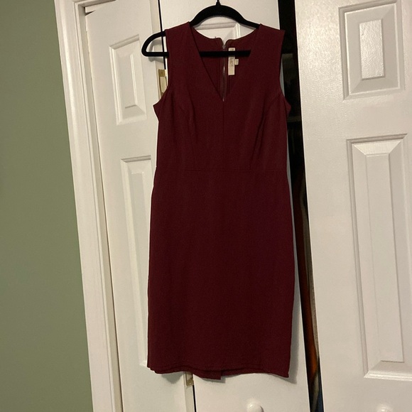 Classy Red Dress - Picture 1 of 8